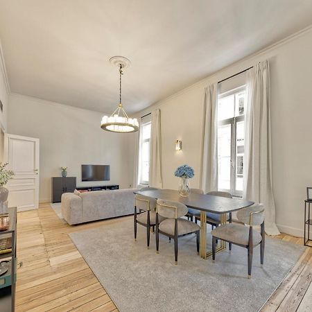 Appartement Dans L'Hypercentre Bruxelles Exterior foto